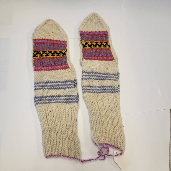 NWT Handmade Knitted Mitten - Picture 1 of 7